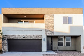 2000 N 36th Street Unit 8 Phoenix, AZ 85008
